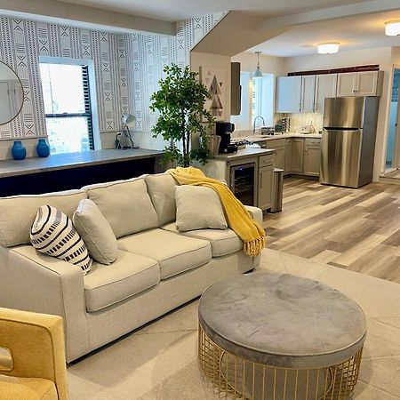 Modern Fully Renovated Suite & Loft In Downtown Trenton Exterior foto