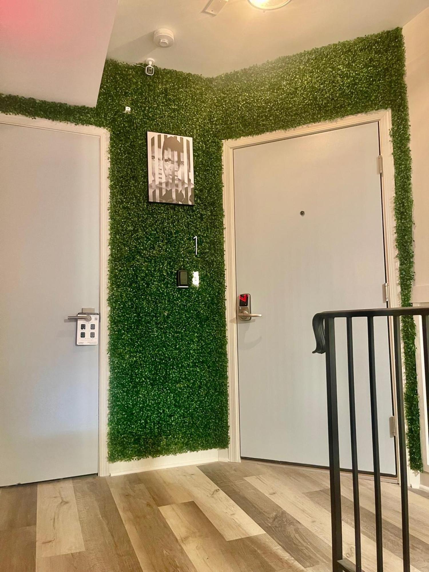 Modern Fully Renovated Suite & Loft In Downtown Trenton Exterior foto