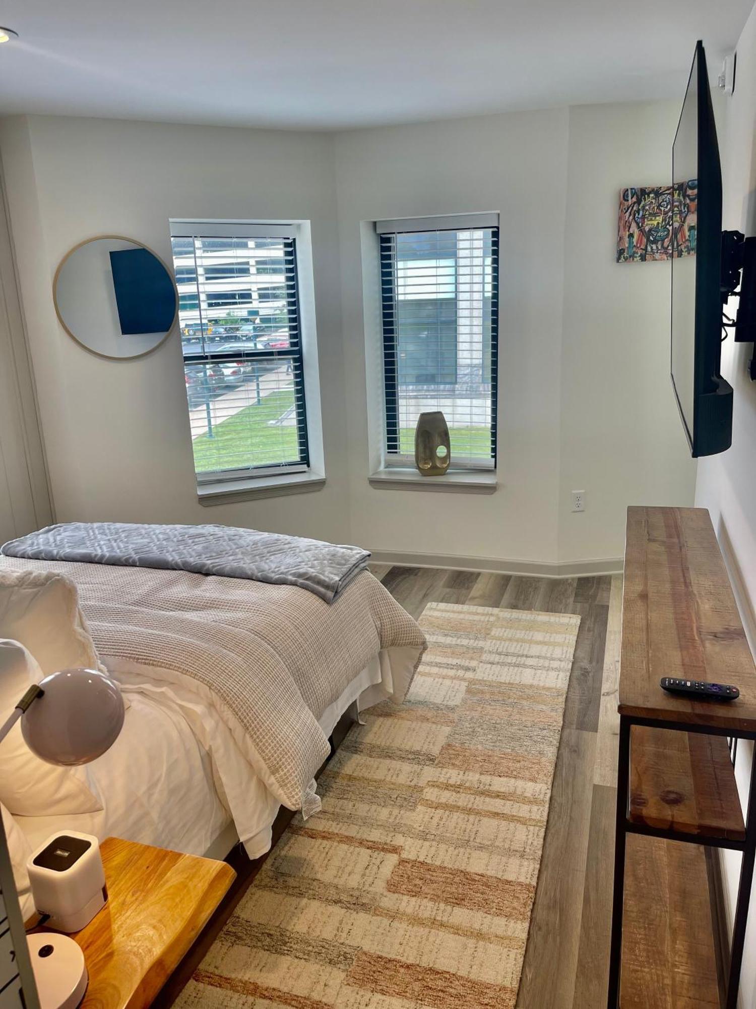 Modern Fully Renovated Suite & Loft In Downtown Trenton Quarto foto